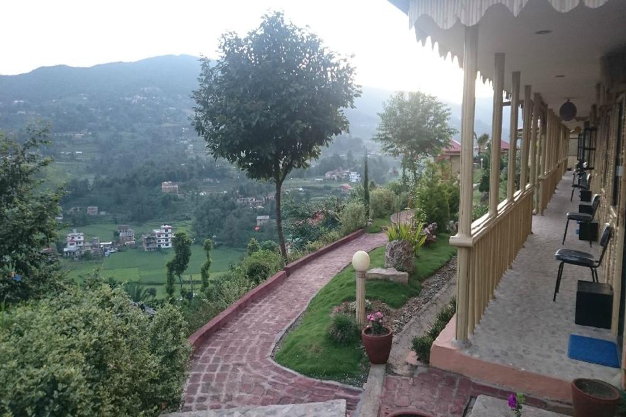 Nepal Yoga Retreat Hotel Bageshwori Ngoại thất bức ảnh